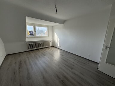 Wohnung zur Miete 350 € 1 Zimmer 35 m² frei ab 16.11.2024 Düsseldorfer Landstr. 22 Wanheim - Angerhausen Duisburg 47249