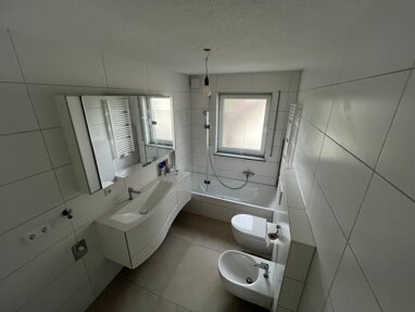 Wohnung zur Miete 800 € 3,5 Zimmer 75 m² 1. Geschoss frei ab sofort Sängerstraße 2 Trossingen Trossingen 78647