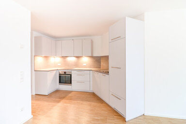 Wohnung zur Miete 1.199 € 3 Zimmer 81,9 m² 3. Geschoss frei ab 01.03.2025 Reutlinger Straße 74 Metzingen Metzingen 72555