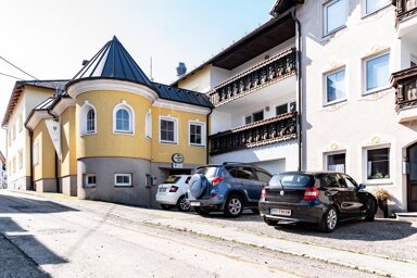 Wohn- und Geschäftshaus zum Kauf als Kapitalanlage geeignet 490.000 € 15 Zimmer 1.300 m² 1.466 m² Grundstück Niederkappel 4133