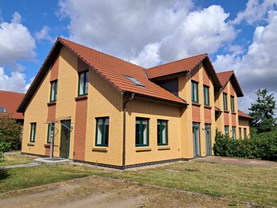 Doppelhaushälfte zum Kauf provisionsfrei 545.000 € 5 Zimmer 203 m² 1.185 m² Grundstück frei ab sofort Zum Kirschenhof 16 A Warnitz Schwerin 19057