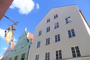 Wohnung zur Miete 1.000 € 3 Zimmer 90 m² 3. Geschoss frei ab 01.11.2024 Altstadt Landshut 84028