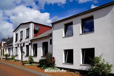 Einfamilienhaus zum Kauf Zwangsversteigerung 143.400 € 1 Zimmer 153 m² 526 m² Grundstück Wallenfels Wallenfels 96346