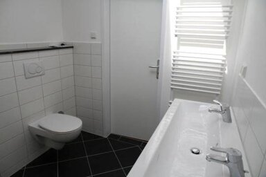 Wohnung zum Kauf provisionsfrei 120.000 € 5 Zimmer 115 m² frei ab sofort Utbremer Ring Weidedamm Bremen 28215