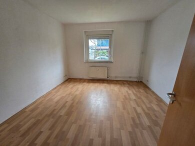 Wohnung zur Miete 549 € 2 Zimmer 54,5 m² frei ab 06.05.2025 Posener Str. 15 Eller Düsseldorf 40231