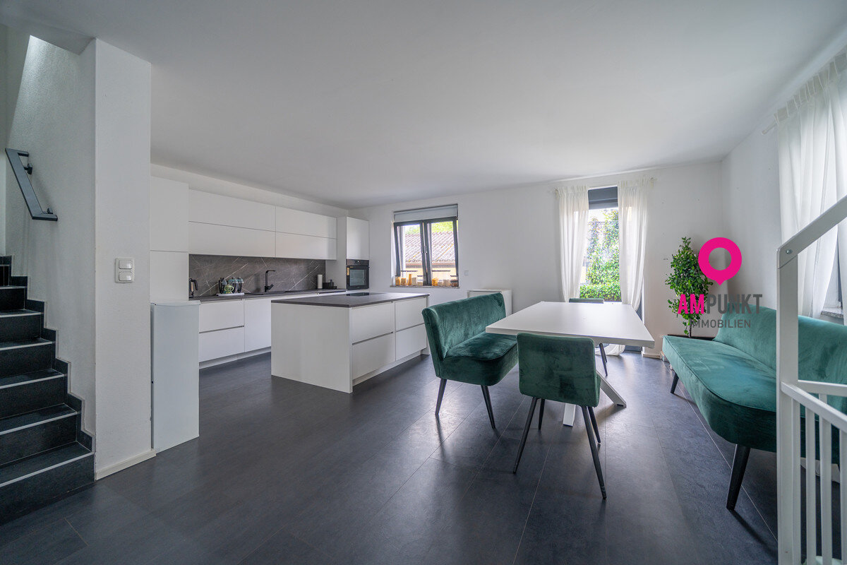 Doppelhaushälfte zum Kauf 329.000 € 4 Zimmer 111 m²<br/>Wohnfläche 270 m²<br/>Grundstück Altheim 4950