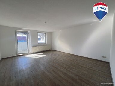 Wohnung zur Miete 350 € 2,5 Zimmer 50 m² frei ab sofort Magdalenenplatz 2 Burg Burg 39288