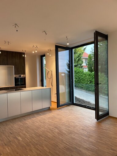 Doppelhaushälfte zur Miete 2.000 € 3 Zimmer 113,2 m² 150 m² Grundstück Plochingen 73207