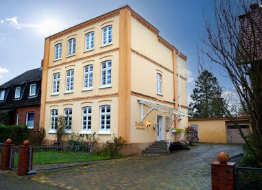 Haus zum Kauf 530.000 € 7 Zimmer 210 m² 922 m² Grundstück Lauenburg/Elbe 21481