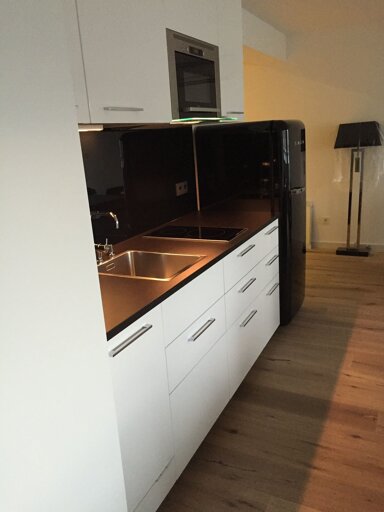 Wohnung zur Miete Wohnen auf Zeit 1.500 € 2 Zimmer 60 m² frei ab sofort Niddastraße Bahnhofsviertel Frankfurt am Main 60329