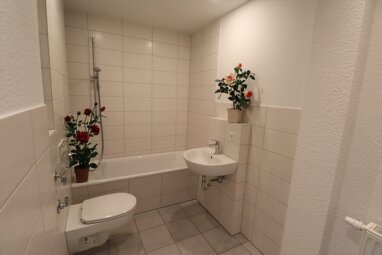 Wohnung zur Miete 295 € 2 Zimmer 53,5 m² 2. Geschoss Irkutsker Straße 105 Kappel 821 Chemnitz 09119