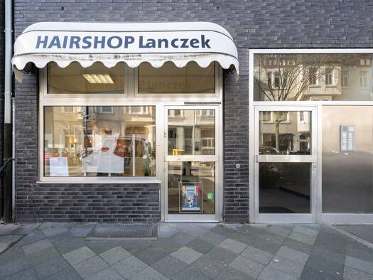 Laden zum Kauf 299.000 € 2 Zimmer 63 m² Verkaufsfläche Düsseldorf 40235