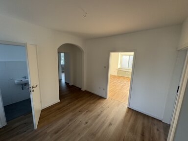 Wohnung zur Miete 795 € 4 Zimmer 86 m² Heiligenkirchen Detmold 32760