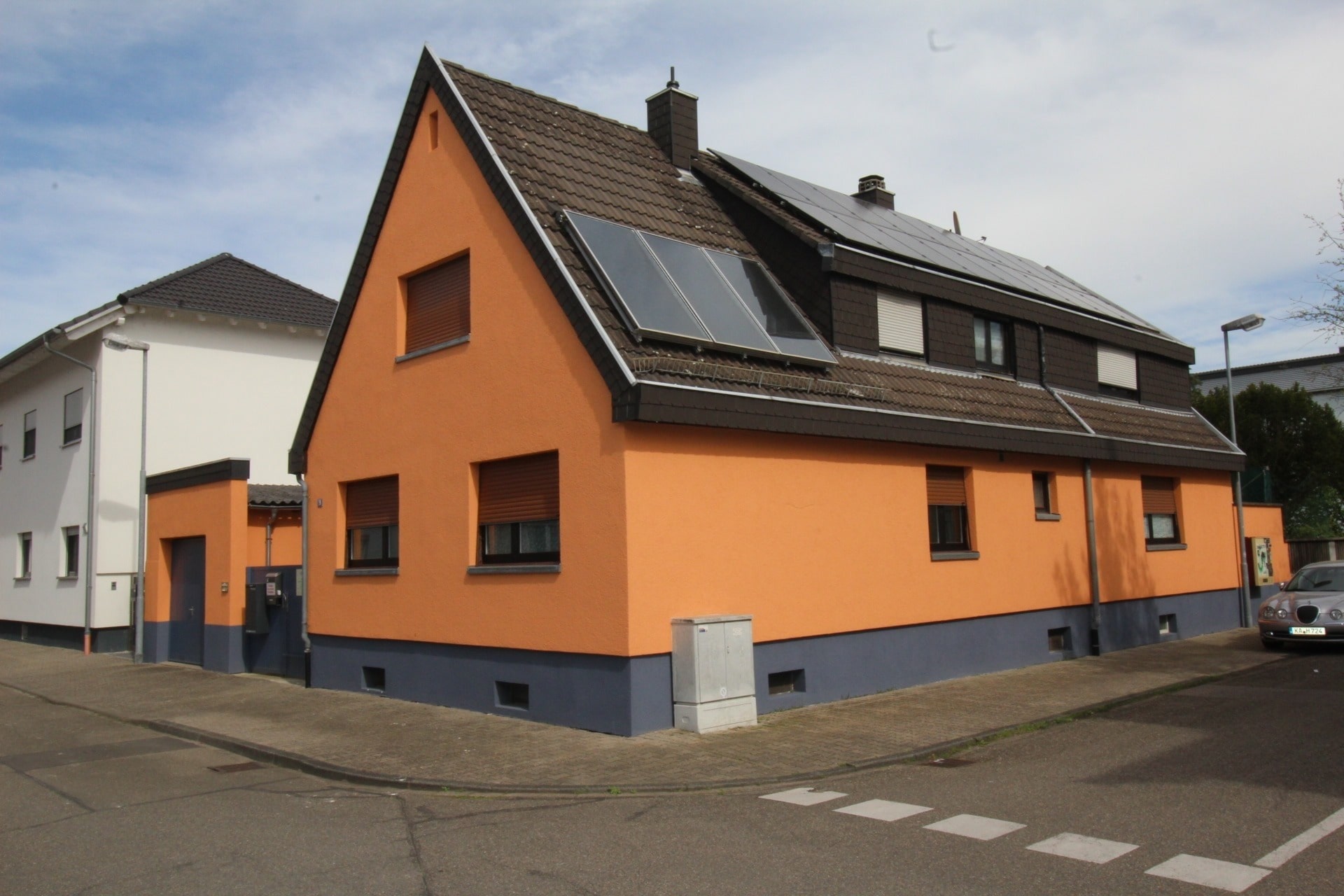 Mehrfamilienhaus zum Kauf 549.000 € 5 Zimmer 180 m²<br/>Wohnfläche 303 m²<br/>Grundstück Kirrlach Waghäusel 68753