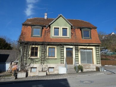 Haus zum Kauf 149.500 € 5,5 Zimmer 150 m² 1.024 m² Grundstück Schillingsfürst Schillingsfürst 91583