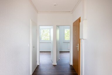 Wohnung zur Miete 384 € 3 Zimmer 59,1 m² 4. Geschoss Hyazinthenstraße 30 Nördliche Neustadt Halle 06122