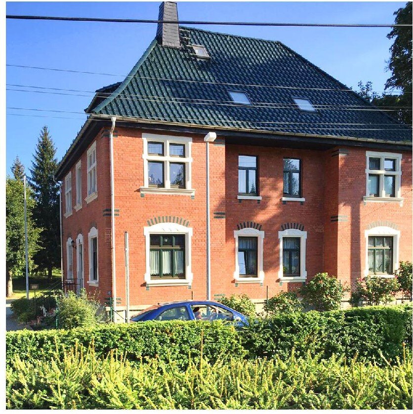 Mehrfamilienhaus zum Kauf 575.000 € 37 Zimmer 615 m²<br/>Wohnfläche 2.320 m²<br/>Grundstück Schönheide 08304