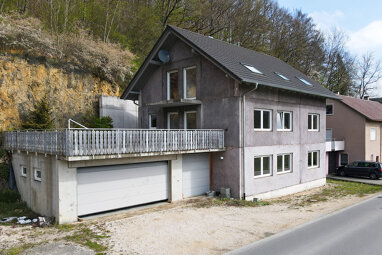 Einfamilienhaus zum Kauf 298.000 € 7,5 Zimmer 209,3 m² 755 m² Grundstück Veringendorf Veringenstadt 72519