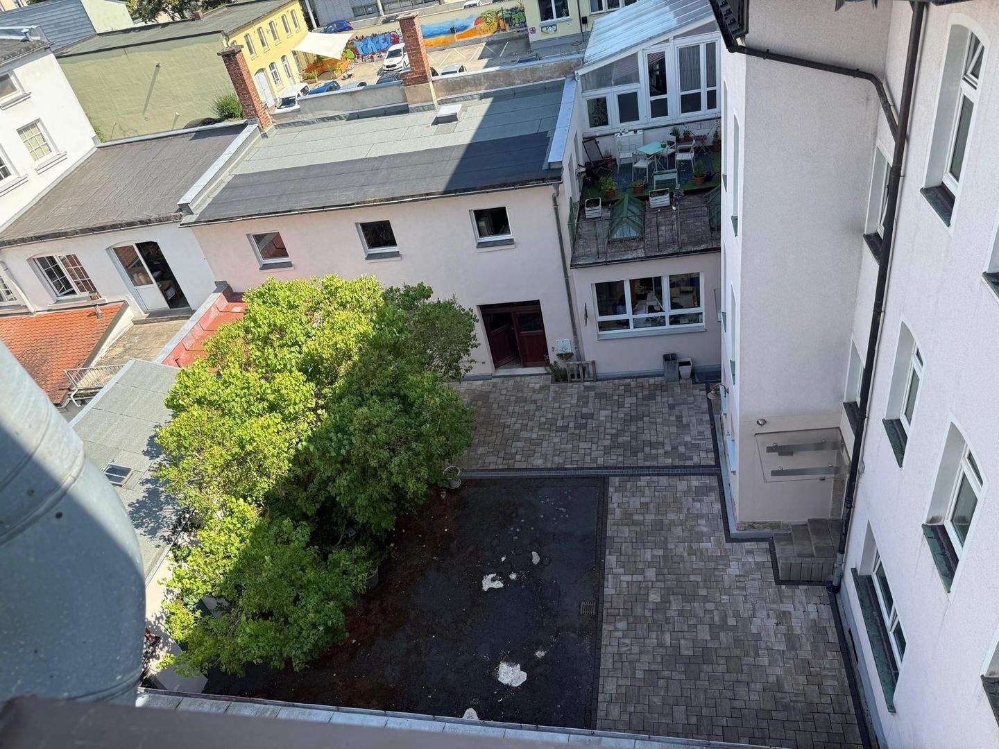Top gepflegtes Wohn- und Geschäftshaus, Gewerbeeinheit im EG -  1. + 2. OG je 2 Wohneinheiten - 1 Penthouse 3. OG - Zentrum von Hof