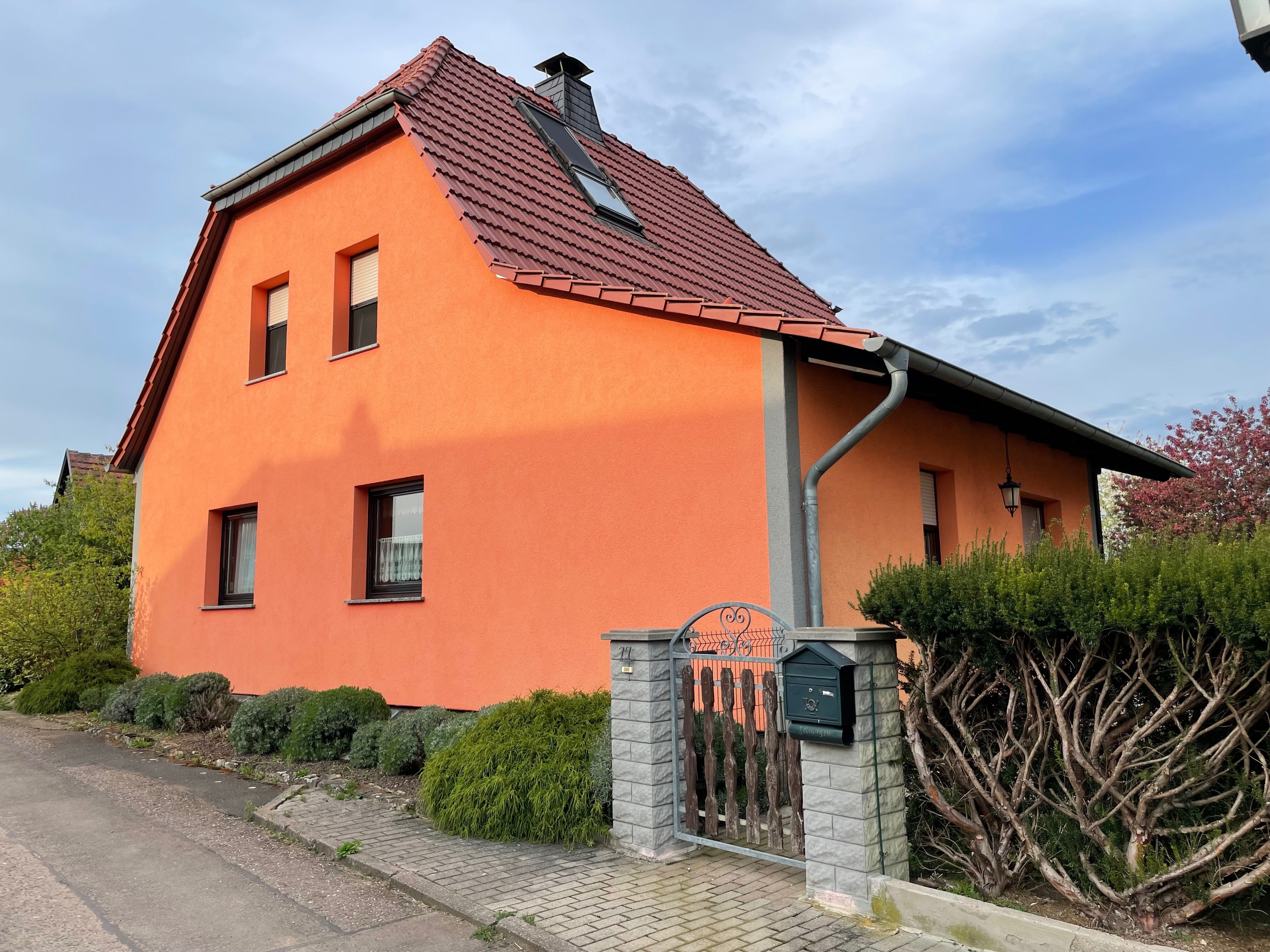 Einfamilienhaus zum Kauf 439.000 € 8 Zimmer 160 m²<br/>Wohnfläche 3.190 m²<br/>Grundstück Ab sofort<br/>Verfügbarkeit Lehnstedt 99441