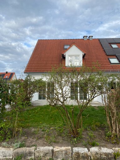 Doppelhaushälfte zur Miete 1.520 € 5 Zimmer 135 m² 320 m² Grundstück Bruckäcker Weisendorf Weisendorf 91085
