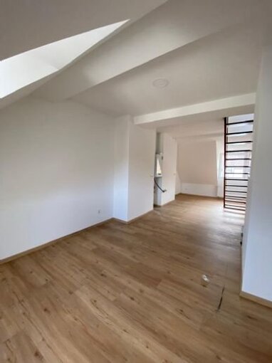 Maisonette zur Miete 620 € 1,5 Zimmer 35 m² 4. Geschoss Steinbühl Nürnberg 90443