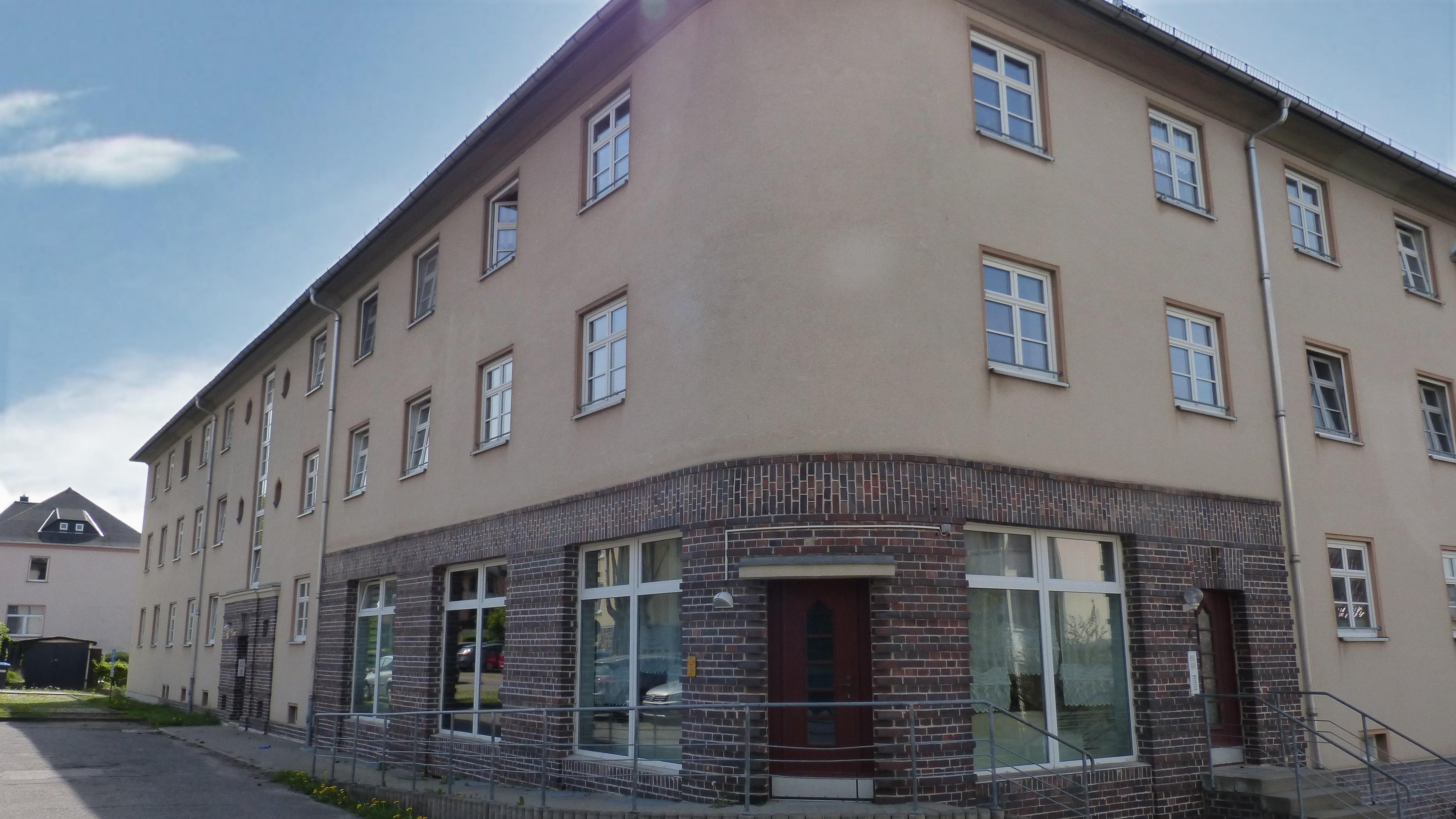 Wohnung zum Kauf 46.000 € 2 Zimmer 45,7 m²<br/>Wohnfläche 1. Stock<br/>Geschoss Hartmannsdorf 09232