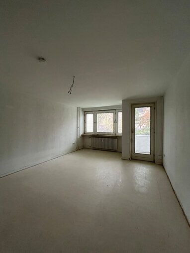 Wohnung zur Miete nur mit Wohnberechtigungsschein 605 € 3,5 Zimmer 80 m² 1. Geschoss frei ab 25.11.2024 Epensteinstr. 7 Reinickendorf Berlin 13409