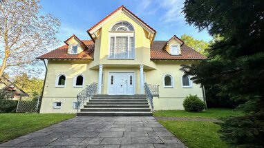 Haus zum Kauf 1.390.000 € 8 Zimmer 286 m² 1.123 m² Grundstück Monakam Bad Liebenzell 75378