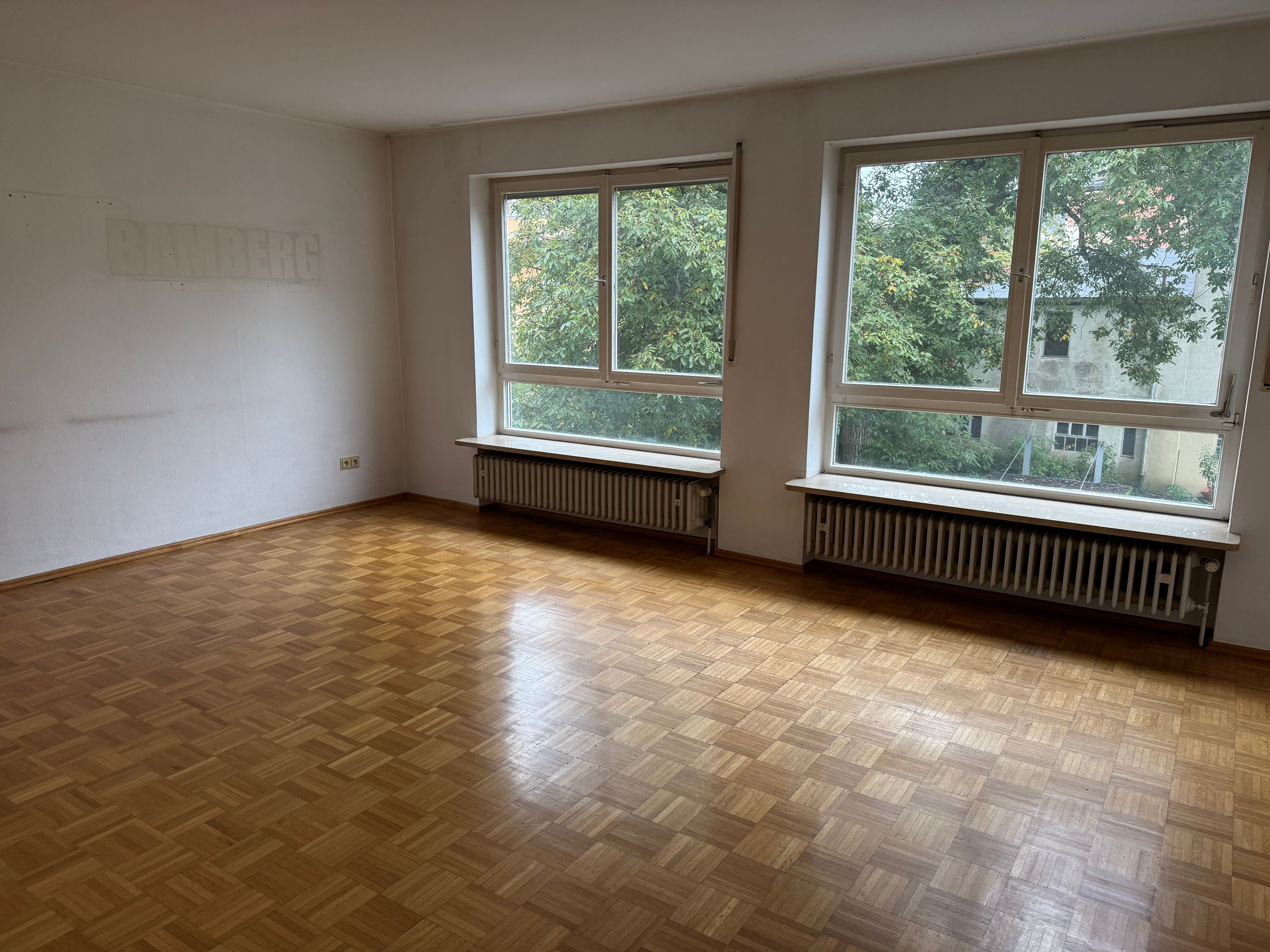 Wohnung zum Kauf 275.000 € 3 Zimmer 82 m²<br/>Wohnfläche EG<br/>Geschoss St. Martin Bamberg 96047