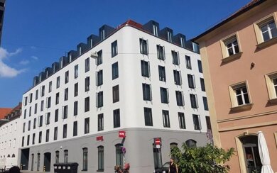 Studio zur Miete 1.349 € 3 Zimmer 93 m² 4. Geschoss frei ab 01.05.2025 Innenstadt Regensburg 93047