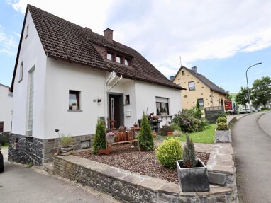 Einfamilienhaus zum Kauf 295.000 € 4 Zimmer 120 m² 579 m² Grundstück Daun Daun 54550