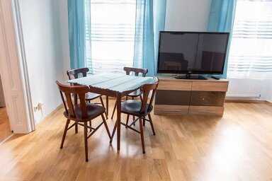 Wohnung zur Miete 745 € 2 Zimmer 62 m² Sophienstraße 7 Wilhelmitor - Süd Braunschweig 38118