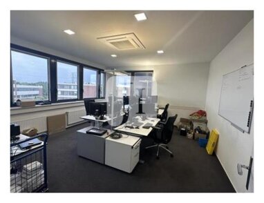 Bürofläche zur Miete 2.858 m² Bürofläche teilbar ab 29 m² Tonndorf Hamburg 22045