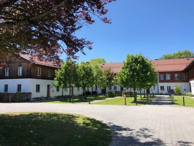 Reihenmittelhaus zur Miete 2.600 € 4,5 Zimmer 197 m² 300 m² Grundstück Wolfersberg Oberpframmern 85667