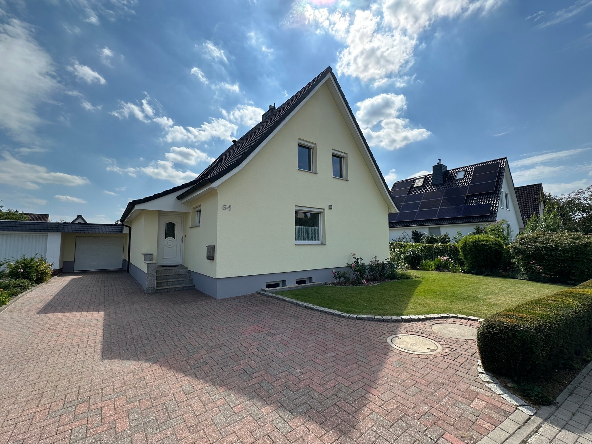 Einfamilienhaus zum Kauf 459.000 € 6 Zimmer 104 m²<br/>Wohnfläche 794 m²<br/>Grundstück Uetersen 25436