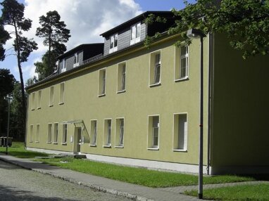 Wohnung zur Miete 385 € 2 Zimmer 67,3 m² 1. Geschoss Am Heidepark 1 Roßlau 223 Dessau-Roßlau 06862