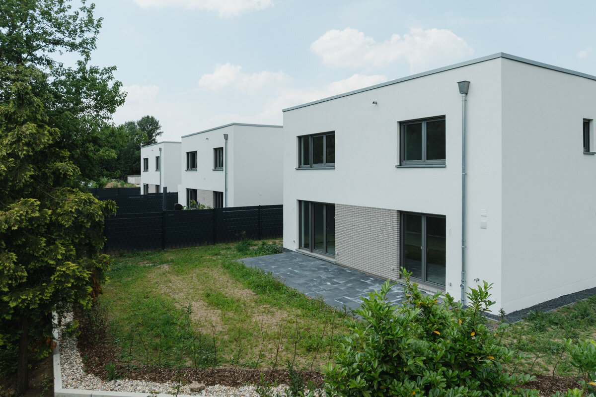 Einfamilienhaus zum Kauf provisionsfrei 674.900 € 5 Zimmer 170 m²<br/>Wohnfläche 388 m²<br/>Grundstück ab sofort<br/>Verfügbarkeit Alt-Homberg Duisburg 47198