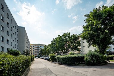 Wohnung zur Miete 381,04 € 2 Zimmer 54 m² 3. Geschoss Zerbster Str. 60 Berlin 12627