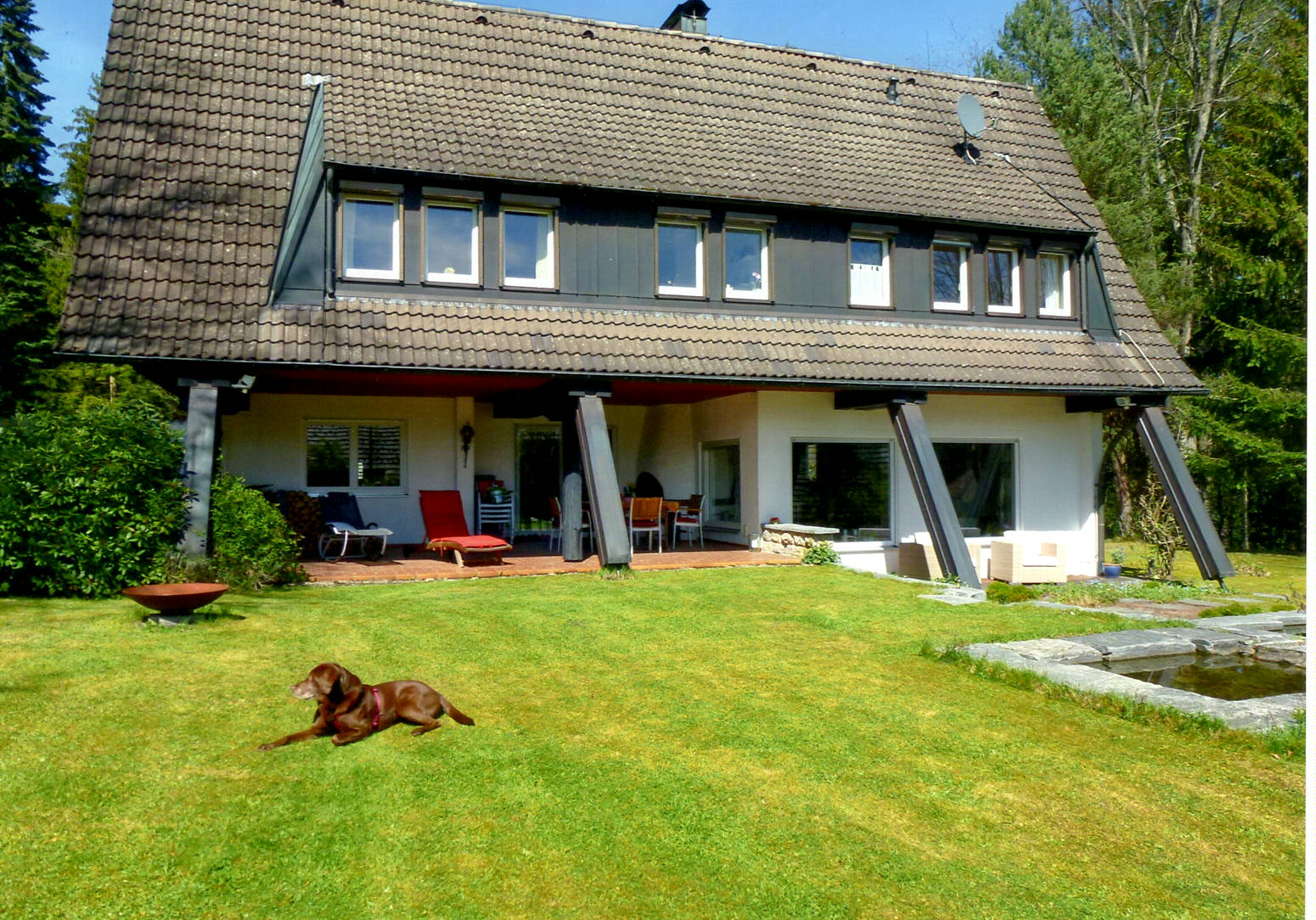 Einfamilienhaus zum Kauf 790.000 € 8 Zimmer 330 m²<br/>Wohnfläche 1.655 m²<br/>Grundstück Alpirsbach Alpirsbach 72275