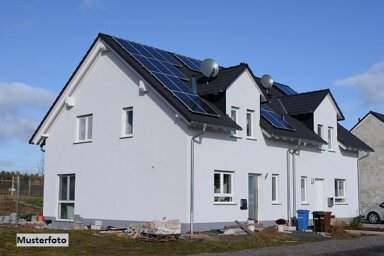 Doppelhaushälfte zum Kauf 183.000 € 5 Zimmer 164 m² 327 m² Grundstück Gurtweil Waldshut-Tiengen 79761