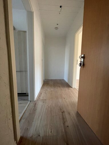 Wohnung zur Miete 375 € 2 Zimmer 50 m² Konrad-von-Querfurt-Straße 11-19 Querfurt Querfurt 06268
