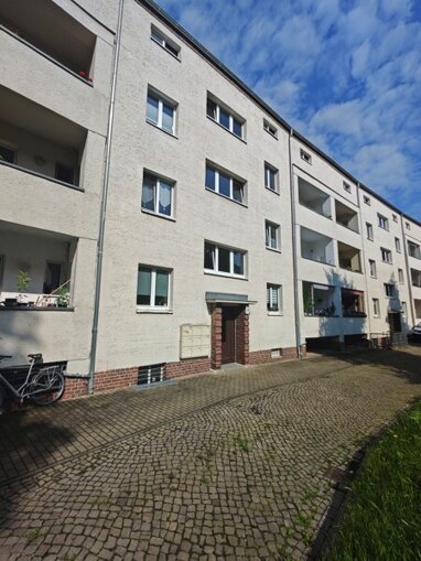 Wohnung zur Miete 274,97 € 1 Zimmer 39,9 m² 2. Geschoss Kohrener Str. 19 Connewitz Leipzig 04277
