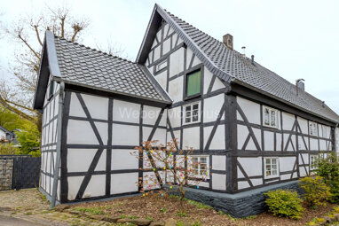 Einfamilienhaus zum Kauf 435.000 € 9 Zimmer 183 m² 537 m² Grundstück Hückhausen Wiehl 51674