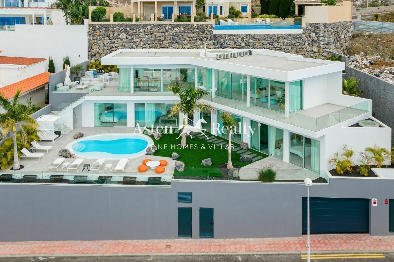 Villa zum Kauf Provisionsfrei 2.390.000 € 5 Zimmer 364 m²<br/>Wohnfläche 759 m²<br/>Grundstück Adeje