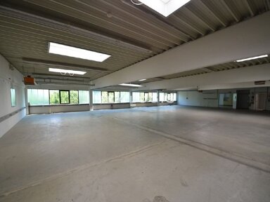 Halle/Industriefläche zur Miete 6,60 € 1.175 m² Lagerfläche teilbar ab 495 m² Barsbüttel Barsbüttel 22885