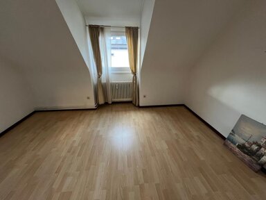 Wohnung zur Miete 640 € 3 Zimmer 58 m² 2. Geschoss Innenstadt - West Esslingen 73728