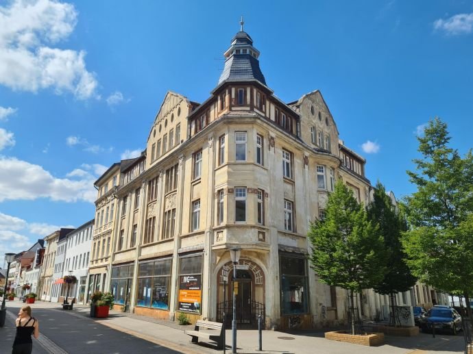 Wohn- und Geschäftshaus zur Versteigerung provisionsfrei als Kapitalanlage geeignet 399.000 € 1.118 m²<br/>Fläche 583 m²<br/>Grundstück Schartauer Str. 8 Burg Burg 39288