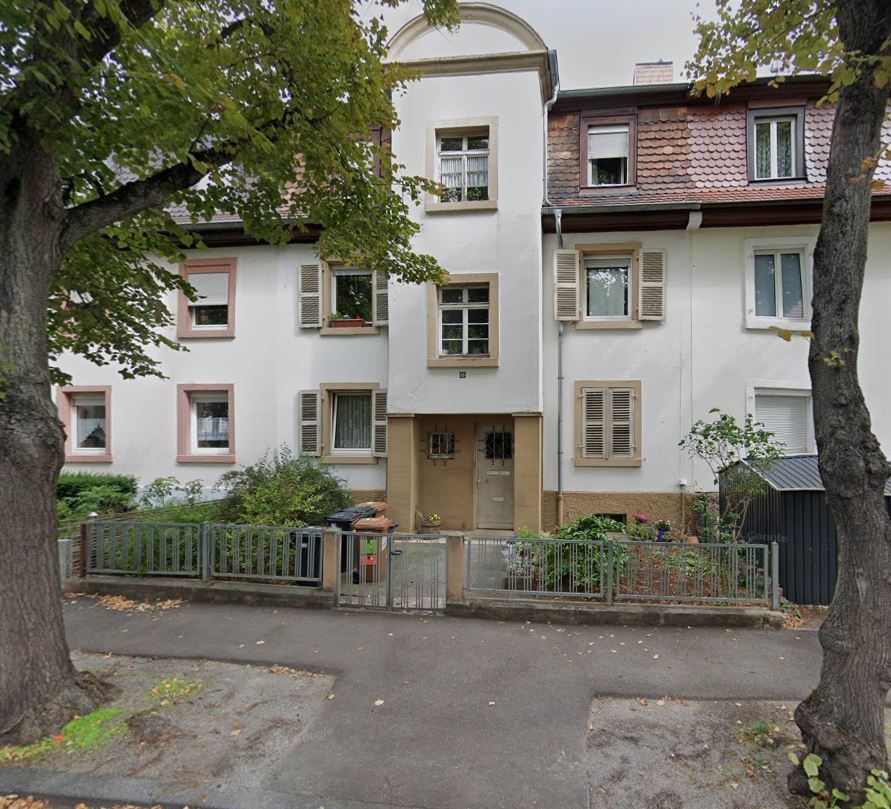 Mehrfamilienhaus zum Kauf 296.000 € 9 Zimmer 227 m²<br/>Wohnfläche 250 m²<br/>Grundstück Winzingen Neustadt 67433