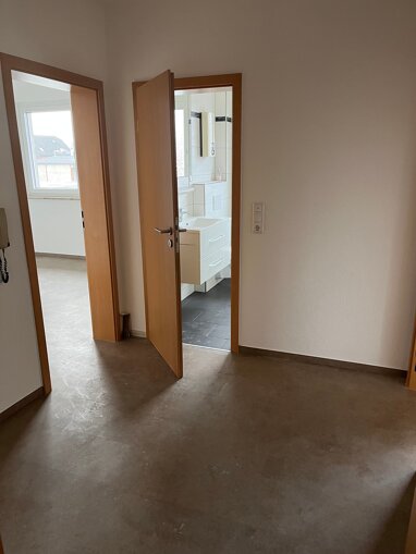 Wohnung zur Miete 585 € 4 Zimmer 90 m² 1. Geschoss Hauptstr. 34 Nordstemmen Nordstemmen 31171